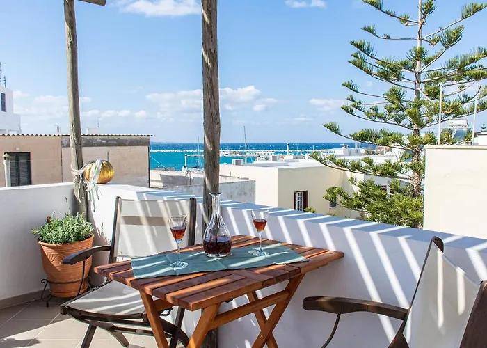 Hotel apartamentowy Naxian 3*