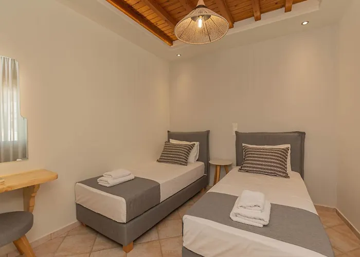 Naxian 3* Naxos City